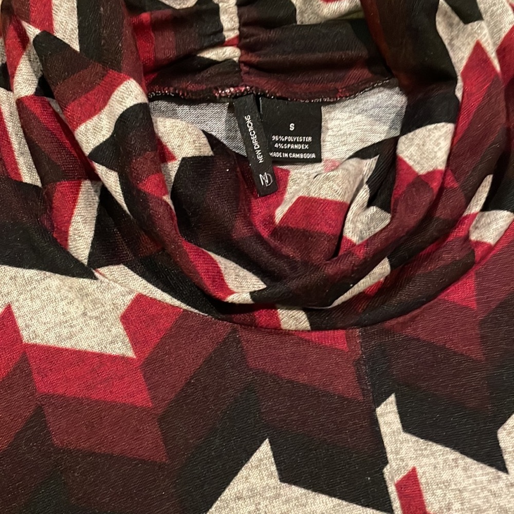 Geometric Tunic - Picture 3 of 3